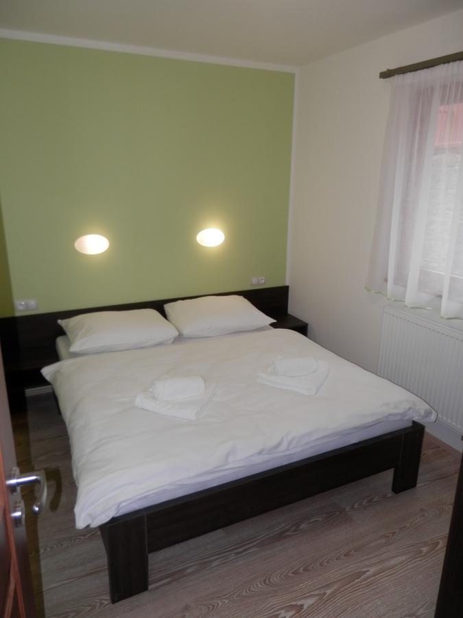Wellness Hotel Hluboky Dvur Hruba Voda Bagian luar foto